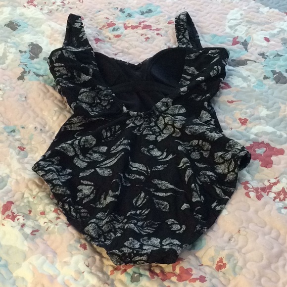 NWOT Gottex control shape deep U back swimwear - Picture 5 of 8